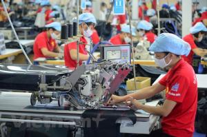 Phát triển công nghiệp hỗ trợ: Hóa giải thách thức của ngành dệt may